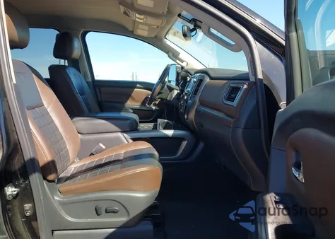 2016 Nissan Titan Xd Platinum Reserve Diesel из США, поврежденный, VIN 1N6BA1F29GN504951